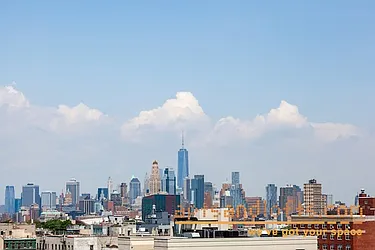 Rented by aptsandlofts.com