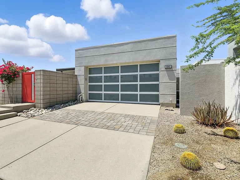3345 Ambassador Dr — Photo 31