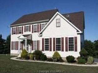 17517 Grace Rd, Hampstead, MD 21074