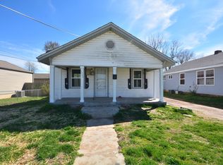 1326 W Tampa St, Springfield, MO 65802