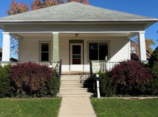 1005 4th St, Bay City, MI 48708