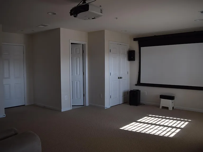 Basement / Recreation Room
