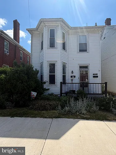 524 N Braddock St Photo 1