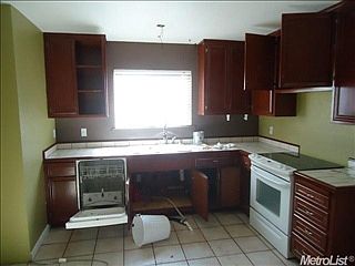 2nd image of 3325 22nd Ave