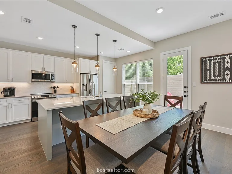 274 Estates Cir — Photo 5