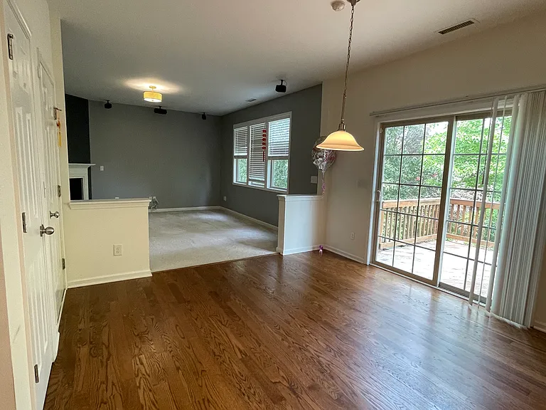 119 Gathering Pl — Photo 12