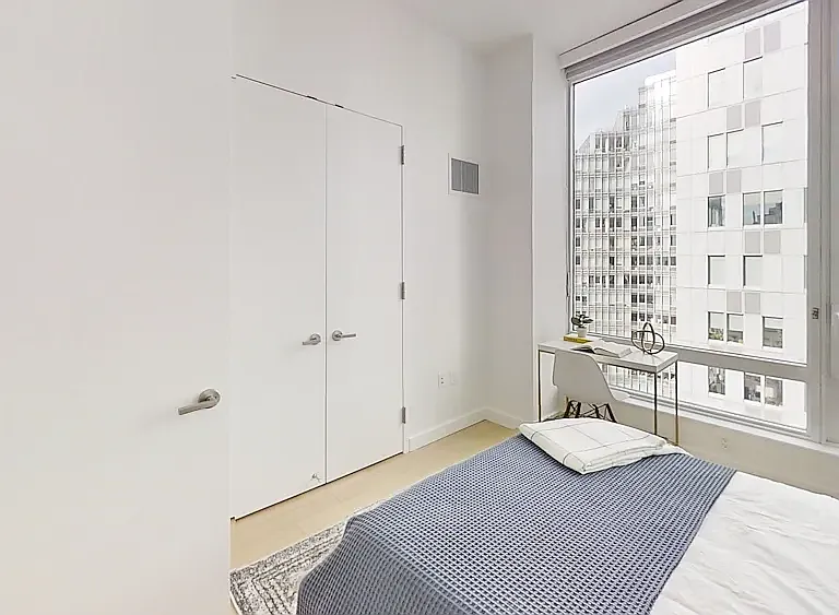 525 W 52nd St #20EN — Photo 4