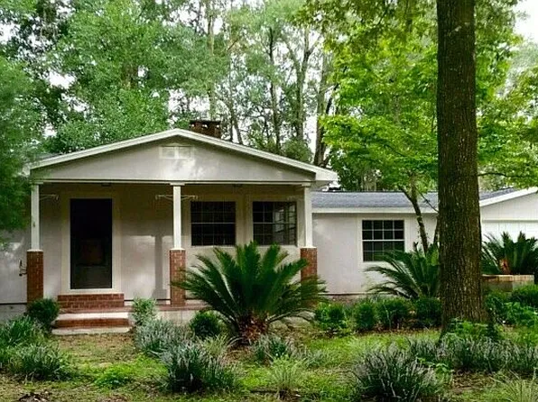 3515 NW 143rd St, Gainesville, FL 32606