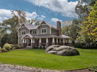 105 Walnut St, Mahwah, NJ 07430