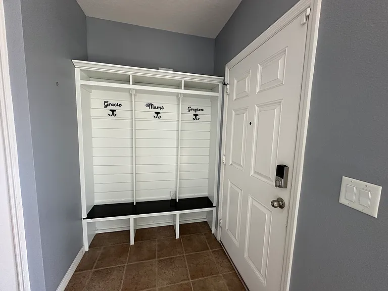 2146 Forest Lake Ave — Photo 6