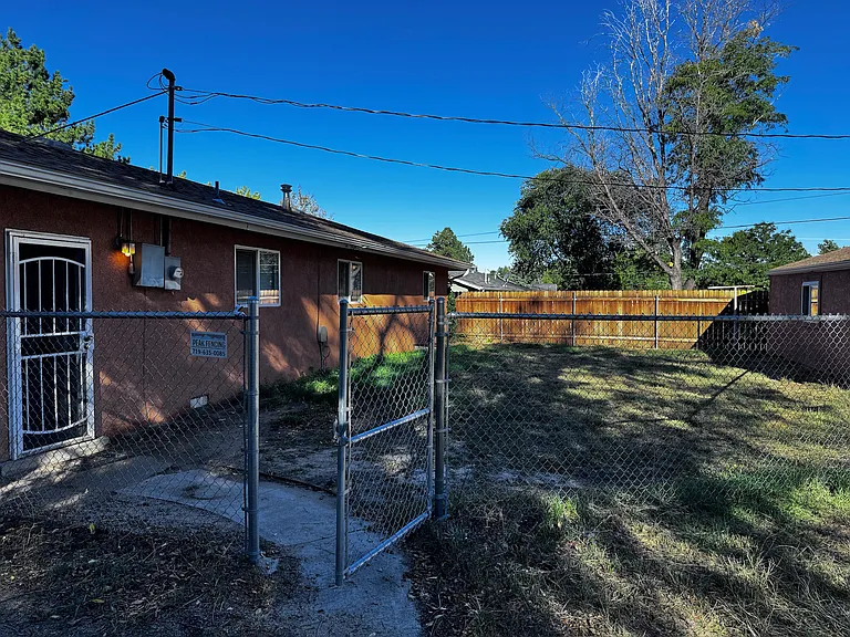 439 Marian Dr — Photo 14