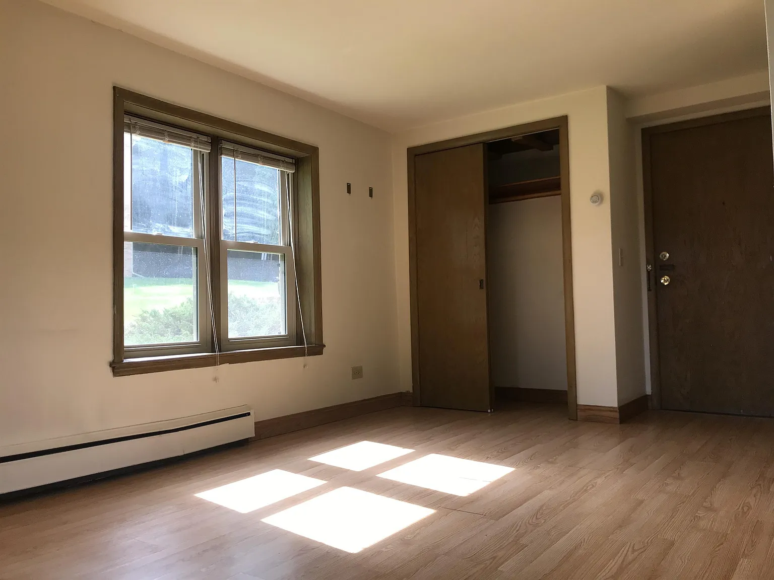 RM 3311 Harvey Street — Photo 1