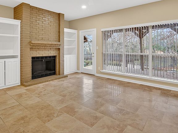 5th image of 2122 Clear Lake Rd