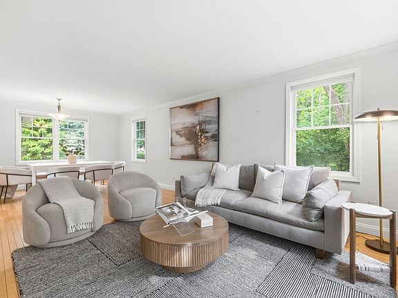 2nd image of 34 Pine St #34