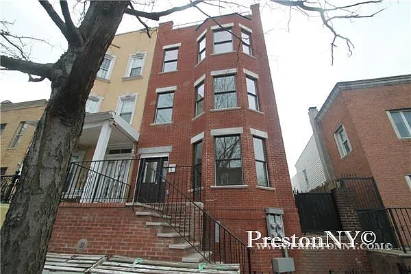 Rented by JM Preston Properties LLC | media 32