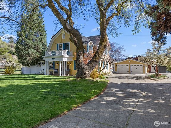 2nd image of 529 Lower Sunnyslope Road