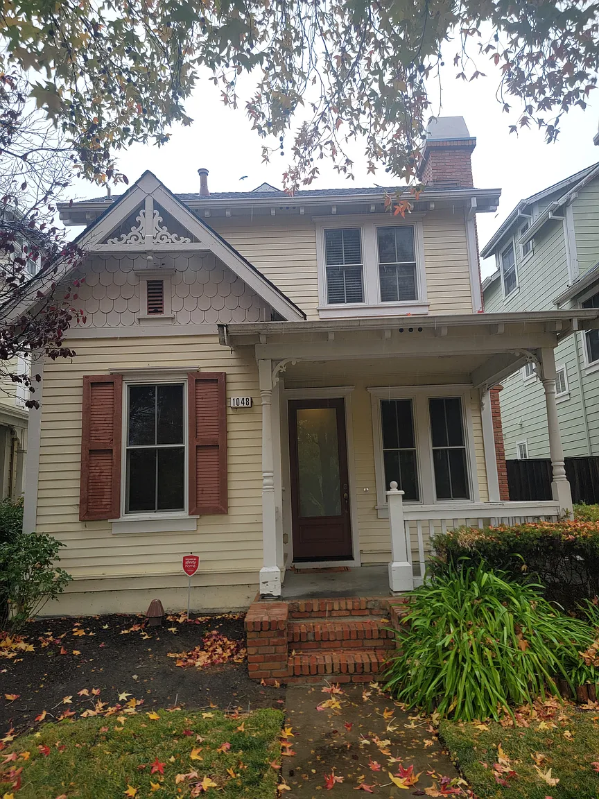 1048 Avocet Dr photo 1