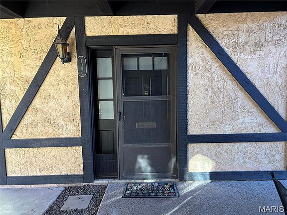 4th image of 1056 Cedargate Dr