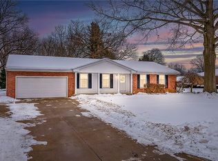407 Marviel Dr, Akron, OH 44333