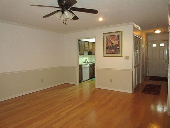 5th image of 400 Sunset Dr APT L57