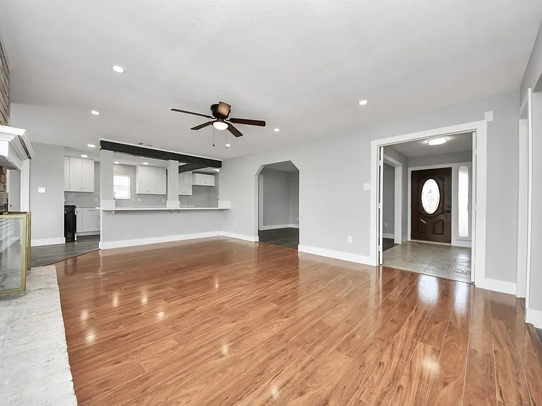 15423 Ridingwood Dr — Photo 21