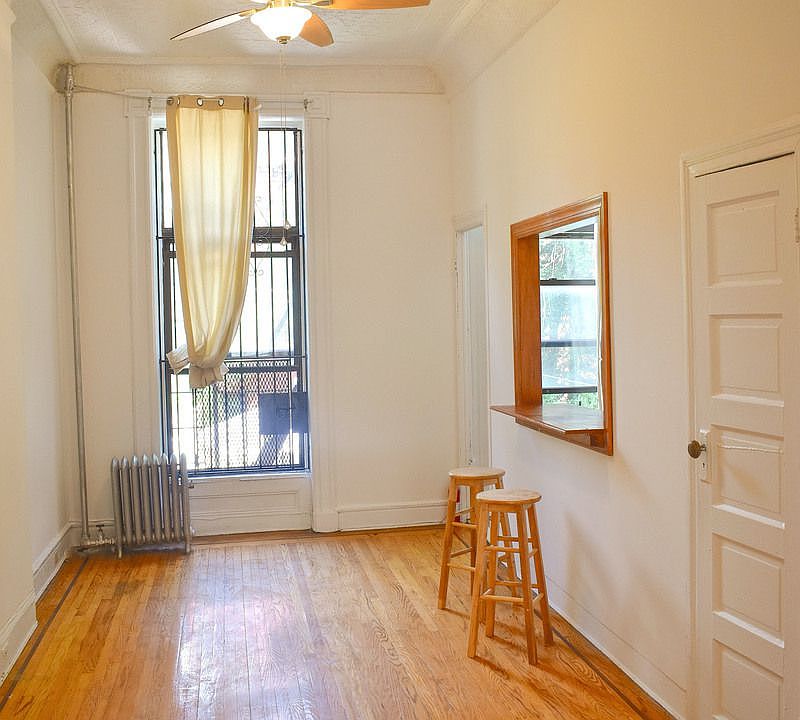 1st image of 491 Halsey St #2
