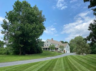 1075 Curve St, Carlisle, MA 01741