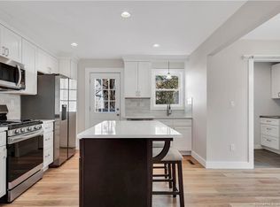 72 Meadow St, Wallingford, CT 06492