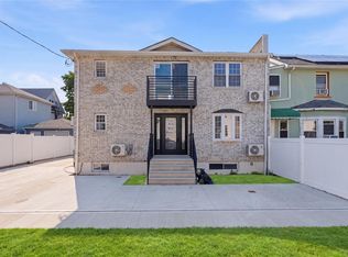 137-08 218th Street, Laurelton, NY 11413