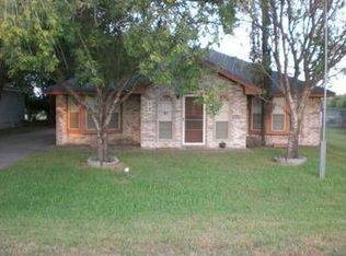 7304 Lakeview Dr, Mission, TX 78574