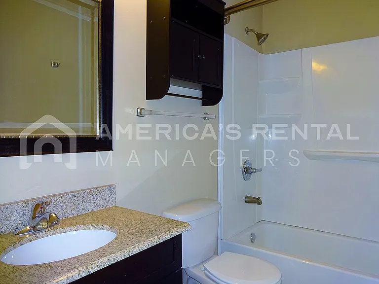 378 Jamestown Manor Dr — Photo 10