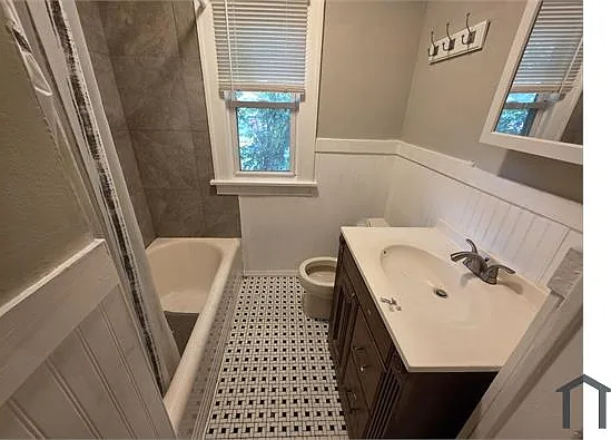 719 Tiffin Ave — Photo 8