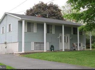 385 Montclair Rd, Gettysburg, PA 17325