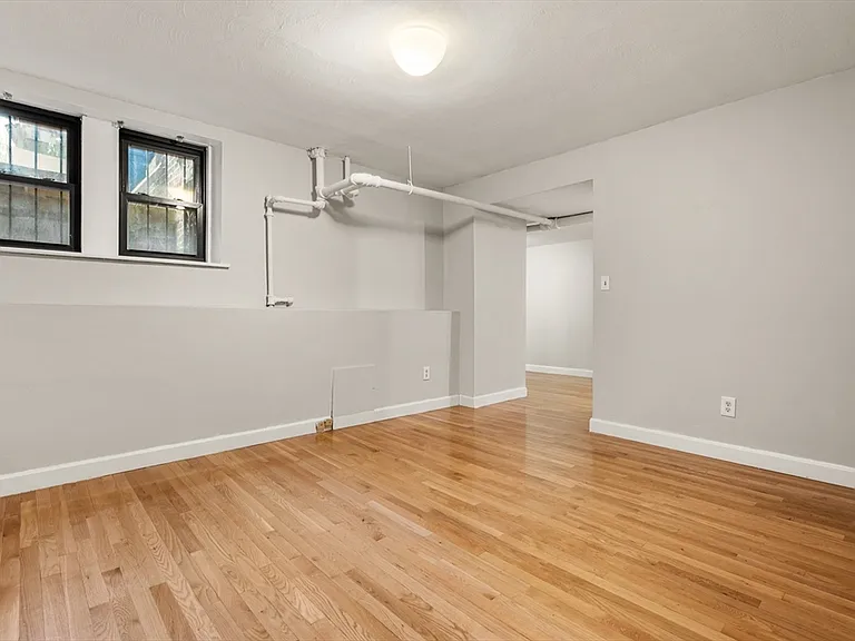1400 Commonwealth Ave #2 — Photo 3