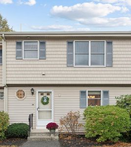 38 Wellstone Drive #38, Portland, ME, 04103