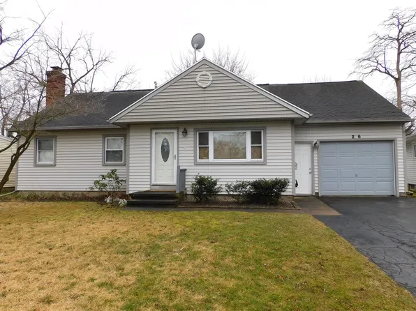 26 Dellwood Dr, East Rochester, NY 14445
