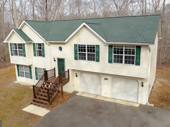 38302 Henrietta Ln, Mechanicsville, MD 20659