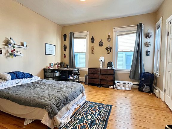 3rd image of 188 Highland St
