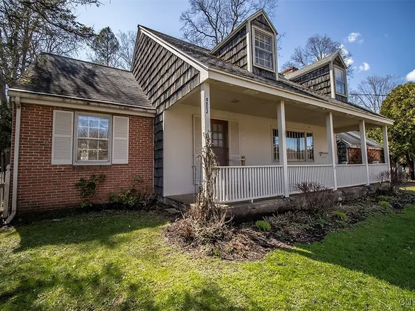4802 Ormonde Dr, Cazenovia, NY 13035