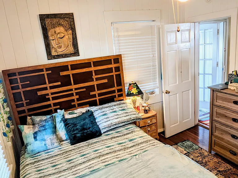 818 Ashe St #2 — Photo 4