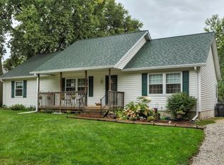 409 Ashford St, Maxwell, IA 50161