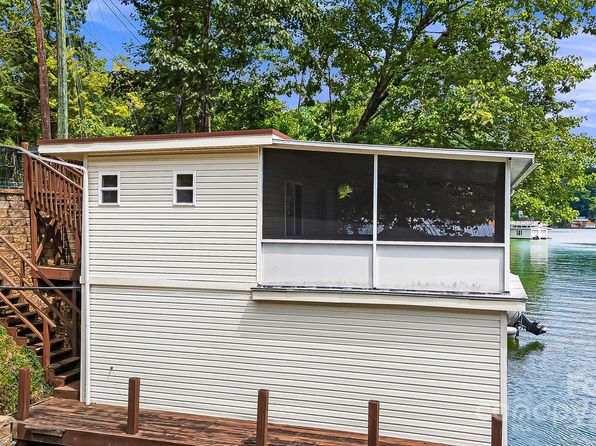 2100 Memorial Hwy, Lake Lure, NC 28746