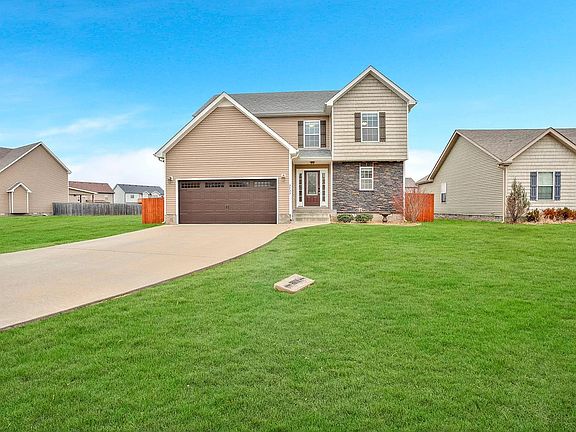 3rd image of 3733 Crisscross Ct