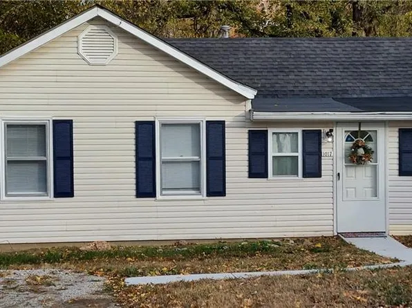 1017 S Home Ave, Independence, MO 64053