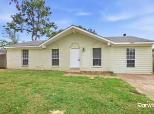 2798 Ashbriar Dr, Horn Lake, MS 38637