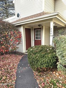 204 Victory Way, Halfmoon, NY, 12065