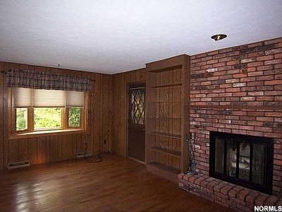 2nd image of 10135 Peachtree Dr