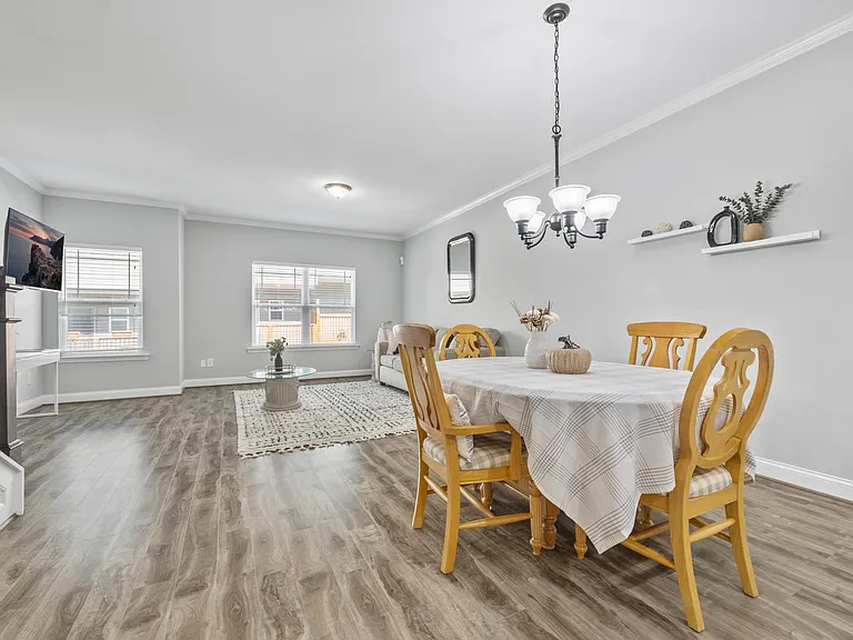 1365 Memorial Dr SE #9 — Photo 18