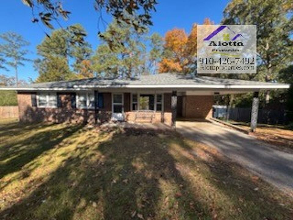 1st image of 271 Brewster Dr