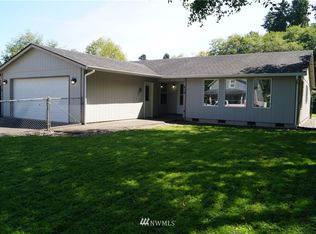 619 E St, Cosmopolis, WA 98537